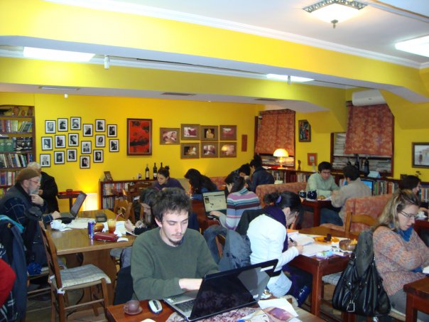 Kafe- Librari