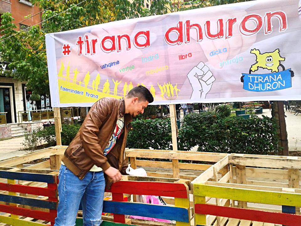 tirana dhuron