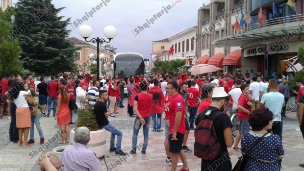 atmosfera para ndeshjes shkoder