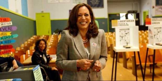  Kamala Harris