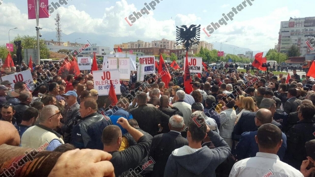 sheshi shqiponja protesta pd bllokim