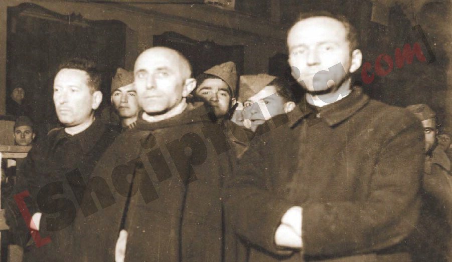 Paulin Fausti, Pater Gjon Shllaku, Danjel Dajani në gjyqin para pushkatimit, në vitin 1948 me logo