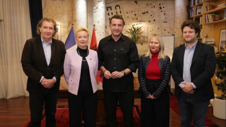 Bashkia e Tiranës dhe ambasada franceze nënshkruajnë marrëveshjen në fushën e industrive kreative