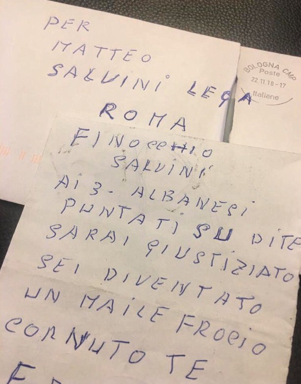 , LETRA/ Kërcënohet me jetë Salvini: ‘Ke 3 shqiptarë pas qafe, do ekzekutohesh derr’!