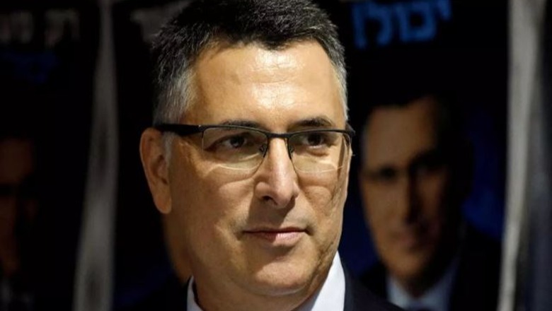 Ministri izraelit jep dorëheqjen nga qeveria e Netanyahut, shkak mosmarrëveshjet për luftën