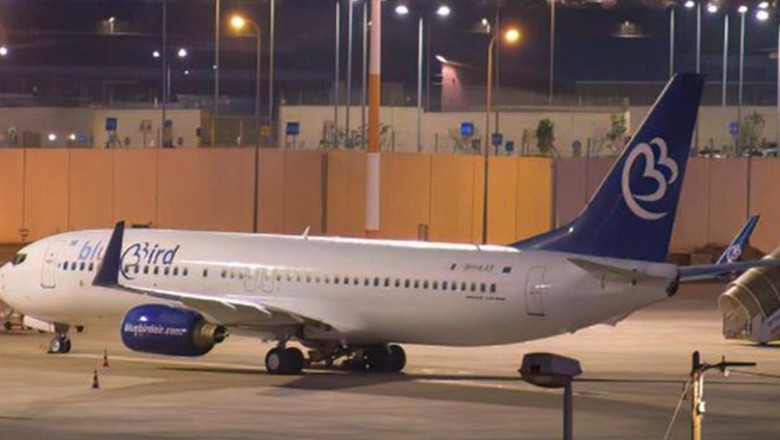 Avioni i nisur nga Roma për në Tel Aviv ulet në Kajro 