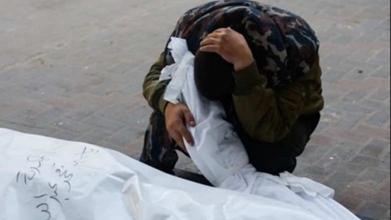 Varri masiv në Gaza, zbulohen 210 trupa