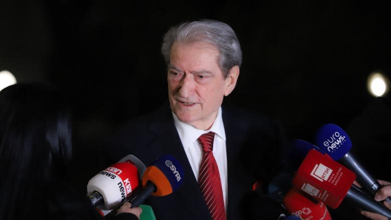 A i kërkon falje ambasadorit Gonzato? Berisha kërkon të shfajësohet: Nëse ai e konsideron fyerje, i kërkoj të falur (VIDEO)