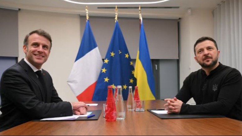 1764604526_zelenskymacron.JPG