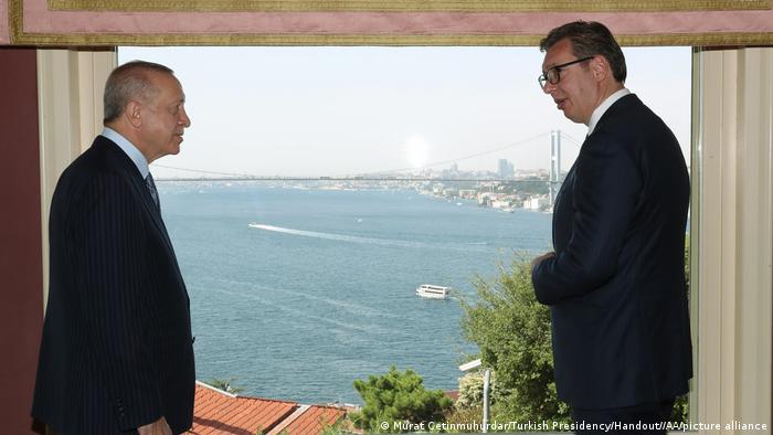 “A është 'sulltani' me agjendë të fshehur në Ballkan?”/ Ekspertja turke 'zbërthen' vizitën e Erdogan në Tiranë