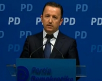 Kushtetuesja, e rr&euml;zoi k&euml;rkes&euml;n e<br />PD p&euml;r pezullimin e aktit normativ