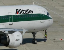 Alitalia anulon fluturimin, pasagjerët<br />presin në aeroport pa informacione