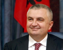 Kush shp&euml;ton nj&euml; jete&nbsp;<br />shp&euml;ton nj&euml; bote t&euml; t&euml;r&euml;