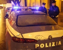 Itali, ndalohet e lirohet shqiptari<br />u akuzua p&euml;r ngacmim seksual