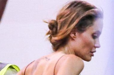 Angelina Jolie n&euml; gjendje t&euml; r&euml;nd&euml; sh&euml;ndet&euml;sore