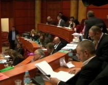 Bashkia Tiranë miraton buxhetin<br />2015, shlyen detyrimet ndaj OSHEE