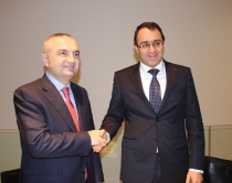 Franc&euml;, Meta me homologun e<br />Marokut: Njihni Kosov&euml;n shtet