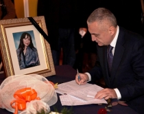 Duartrokitje p&euml;r Va&ccedil;en