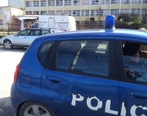 N&euml; pranga 4 t&euml; rinj nga Vlora<br />dyshohet se trafikonin arm&euml;