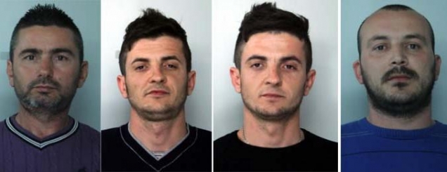Itali, transportonin 193 kg drogë<br />bien në pranga 4 të rinj shqiptarë