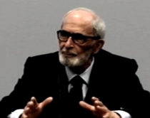 Ballin lartë e kurrizin drejtë