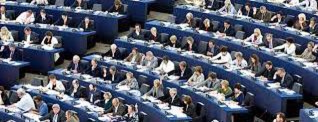 Zgjedhjet në PE, partitë pro-BE <br />vijojnë të kryesojnë Parlamentin