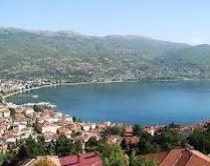 Hapet përkohësisht kufiri liqenor<br />me Maqedoninë në mol të Pogradecit