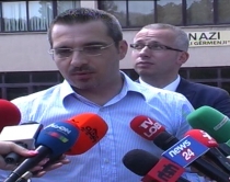 Tahiri me nxënësit: Të gjithë të jemi<br />