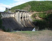 'Koncensionarët nuk zbatuan ligjin'<br />Gjiknuri prish kontratat për 30 HEC