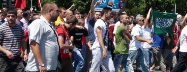 Reagimet, Maqedonia notë<br />proteste Shqipërisë dhe Kosovës