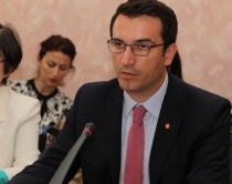 Pensionet, Veliaj: Ja sa përfiton<br />kush del pas 1 janarit të vitit 2015