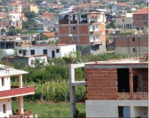 Lista/ Gati legalizimi për 300<br />ndërtime në Durrës dhe Tiranë