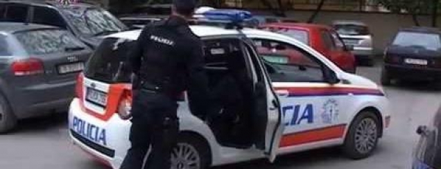 'Shqiponjat' arrestojn&euml; n&euml; flagranc&euml;<br />36-vje&ccedil;arin,grabiste &ccedil;anta e varse
