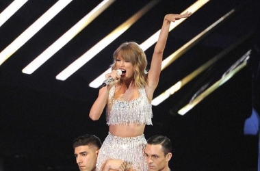Taylor Swift “surpriza” e “MTV VMA”<br /> FOTO