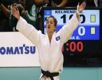 Majlinda Kelmendi 'pushton' Rusinë<br />përsëri kampione e botës në xhudo