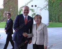 T&euml; q&euml;n&euml;t,&nbsp;apo t&euml; b&euml;r&euml;t?