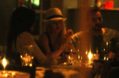 Rihannën dhe Christina Aguilerën 
i bashkon biseda e ëmbël