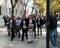 Ish-të përndjekurit në protestë për<br />dëmshpërblimet: S'mbani premtimin