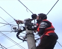 Fier, kapen 2 punonj&euml;s&nbsp;t&euml; OSHEE<br />nd&euml;rhyn&euml; n&euml; mat&euml;sin e&nbsp;nj&euml; biznesi