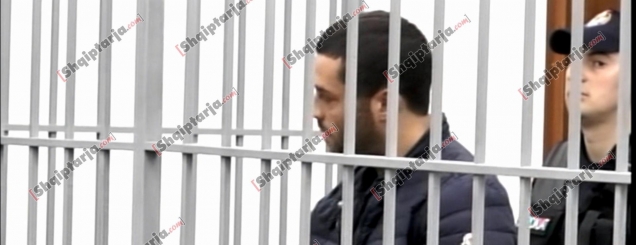 Vrasja e katërfishtë në Tiranë<br />Akuza: Xhuvani qëlloi me dashje