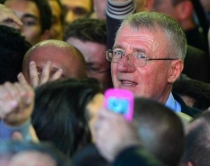 Shesheli në Beograd: Nikoliç e Vuçiç<br />tradhëtarë e shërbëtorë të Perëndimit