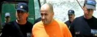 Durrës, ekzekutohet me 6<br />plumba rivali i Lulzim Berishës<br />Ping-Pongu ligjor për Muratajn