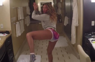 Beyonce ekspozon anën “e kolme”<br />të trupit në klip në “kushte shtëpie”