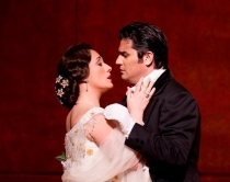 Jaho dhe Pirgu shqiptarët që do të ngrenë<br />peshë Operan e Vienës me “Traviata”
