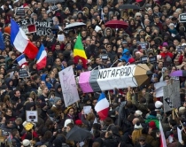 A1 Report dhe Shqiptarja.com<br />bashkë në marshimin në Paris