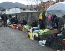 Lezhë, tregtarët ambulantë<br />&ldquo;karshillëk&rdquo; atyre me liçensë