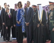 Mishel Obama kritikohet për veshjen<br />e saj gjatë vizitës në Arabinë Saudite 