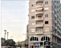 Pallati u ndërtua mbi tokën<br />e këngëtarit Reshat Osmani