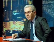 Po bashkohen gjith&euml;<br />qelb&euml;sirat kund&euml;r Ilir Met&euml;s