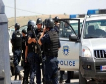 Përleshje me armë në Mitrovicë<br />sulmohet edhe makina e policisë
